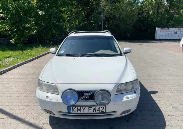 Volvo V70 cena 16900 przebieg: 303734, rok produkcji 2006 z Kraków małe 254